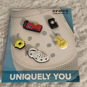 5 Crocs Jibbitz Shoe Charms